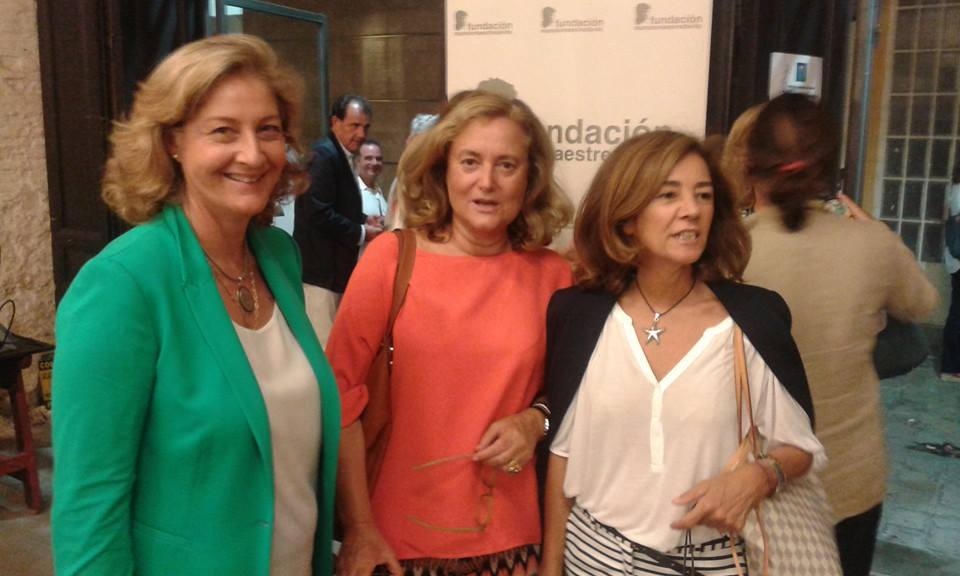 Amigos de La Revuelta en la magnífica Exposición de Ana Durán y la Fundación MMD